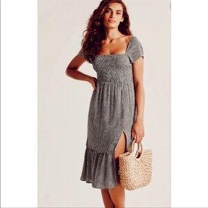 Abercrombie Gingham Midi Cap Sleeve Smock Dress